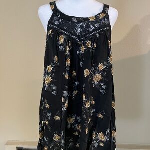 Torrid Size 1 Sleeveless Tank